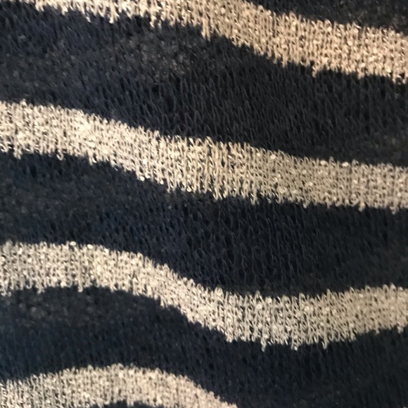 Joe Fresh top - Picture 4 of 4